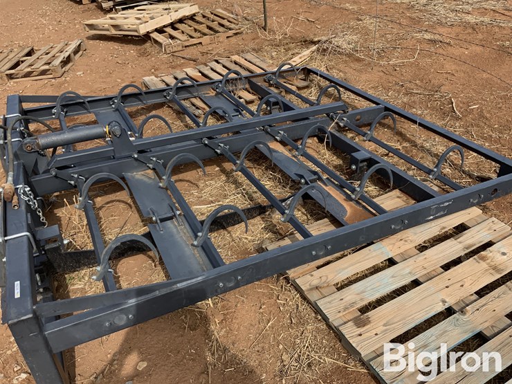 long-8-pack-bale-grabber-image-16