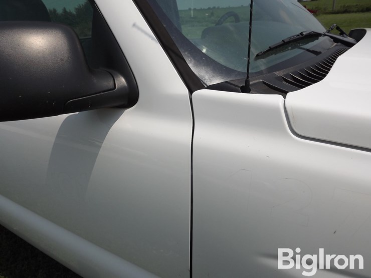 2006-chevrolet-silverado-1500-image-17