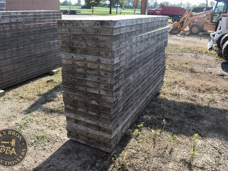 mod-u-forms-wall-forms-44026-image-4