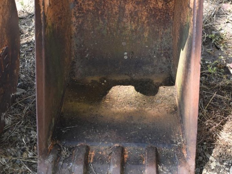 bucket,-trenching-excavator-bucket-44089-image-1