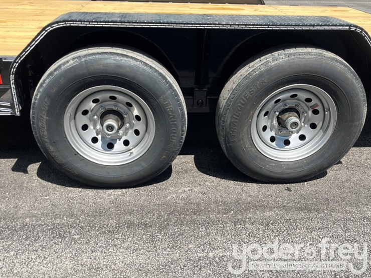 unused-double-a-trailers-83-x-20-14,000#-gvwr,-hdch,2-7000#-axles,-2'-dovetail,-all-led-lights,-st235/80r16-10-ply-on-8-hole-silver-mod-image-9