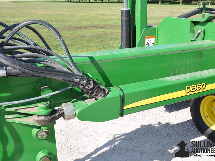 2010-john-deere-db60-image-15