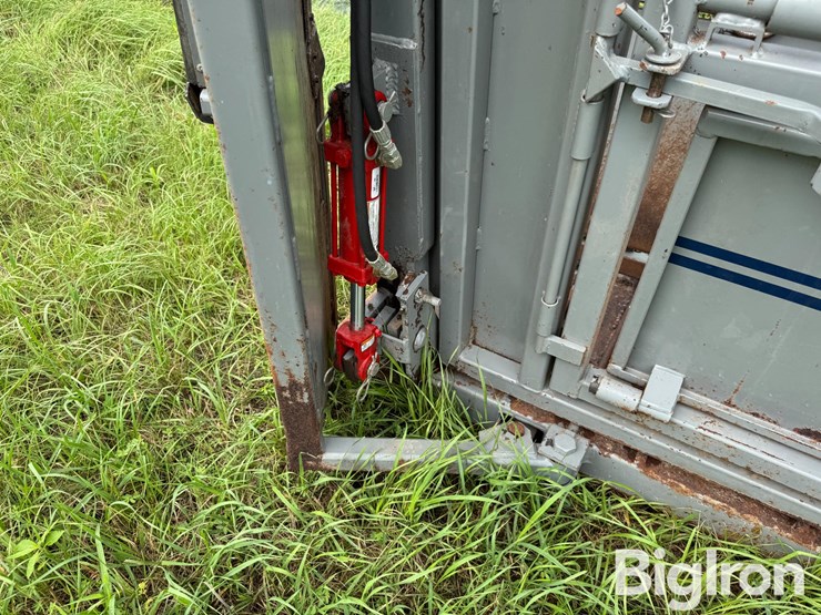 silencer-cattle-chute-image-11