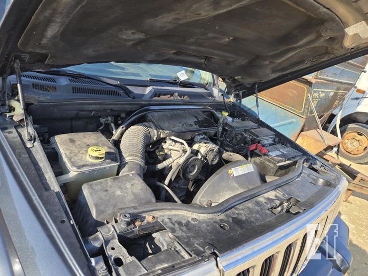 2007-jeep-commander-image-21
