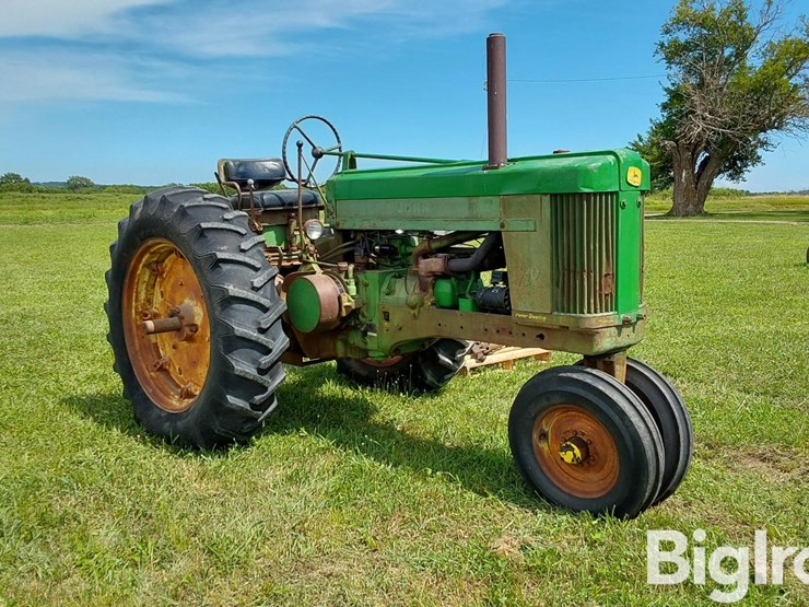 1958-john-deere-620-image-3