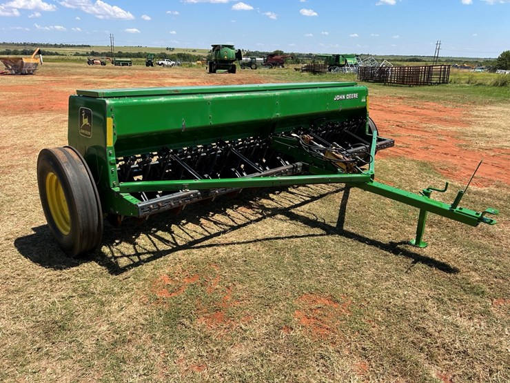 john-deere-450-image-3