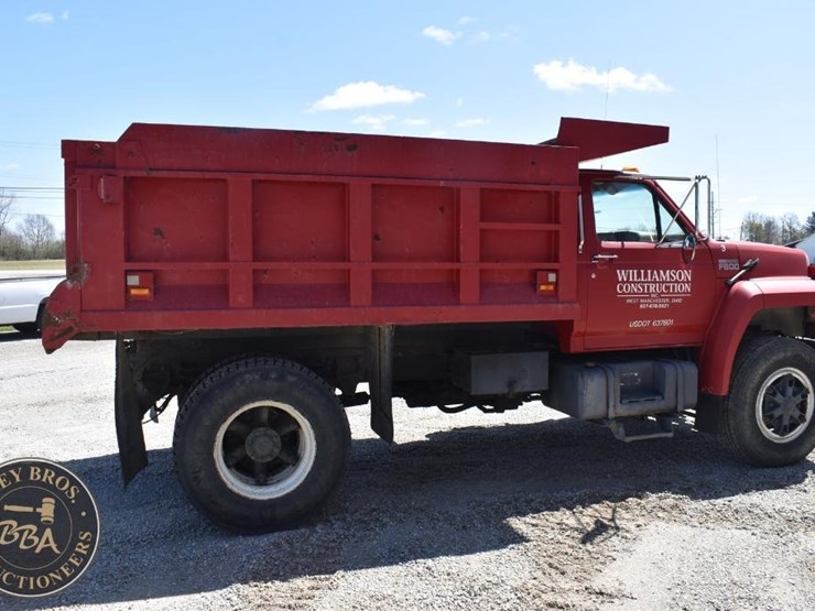 1989-ford-f800-image-12