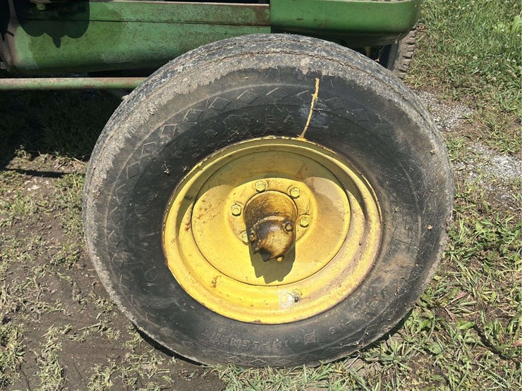 john-deere-r-image-11