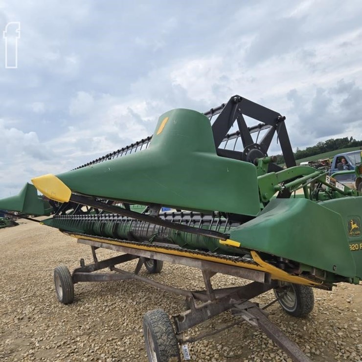 JOHN DEERE 920F