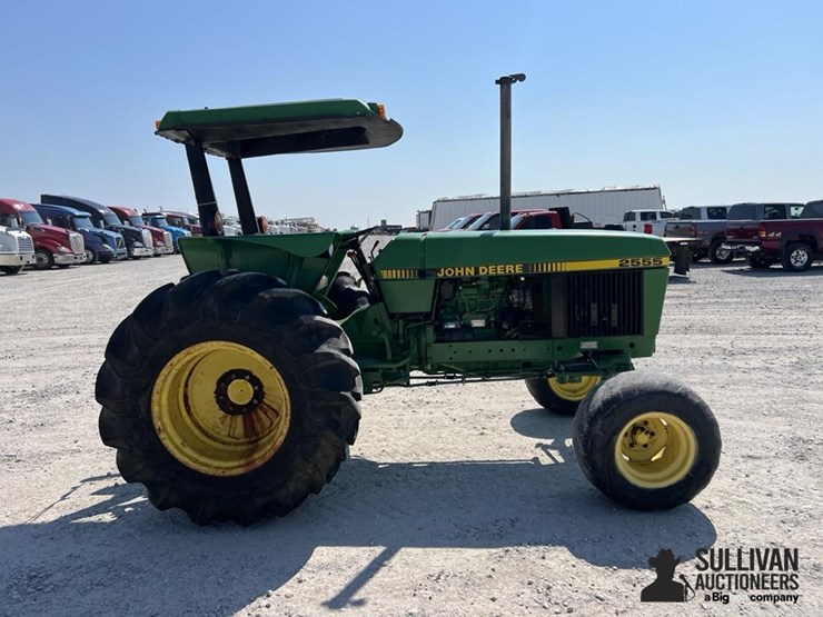 john-deere-2555-image-4