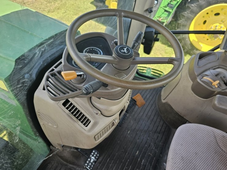 2020-john-deere-6195r-image-9