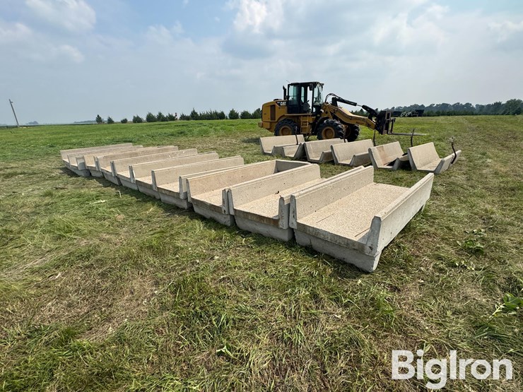 concrete-h-bunks-image-4