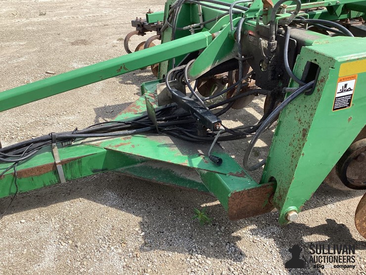 john-deere-2700-image-11