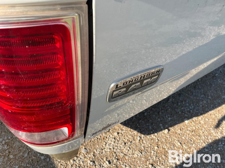 2015-ram-2500-longhorn-pickup-box-image-12