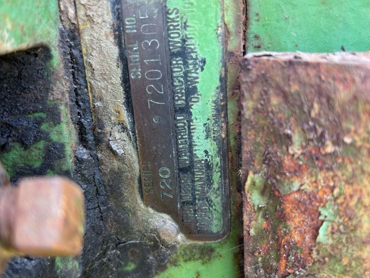 john-deere-720-image-56