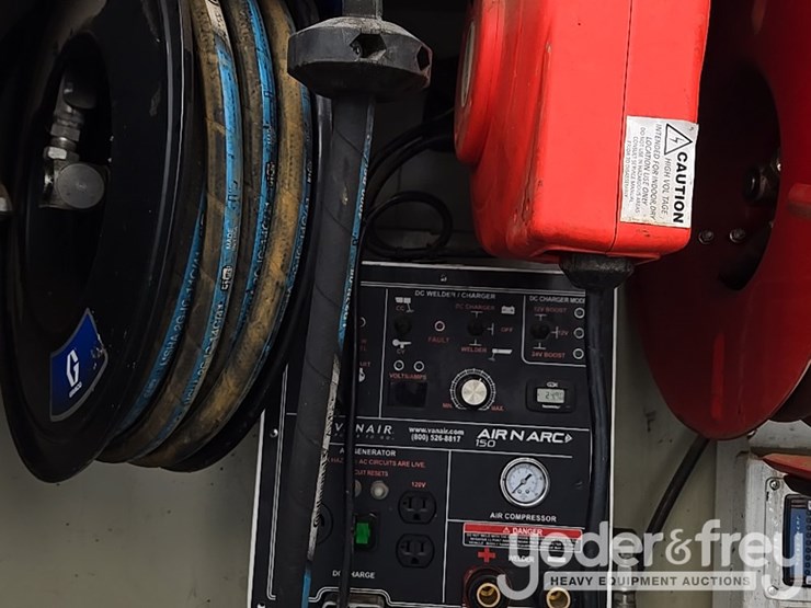 2019-ford-f550-image-34