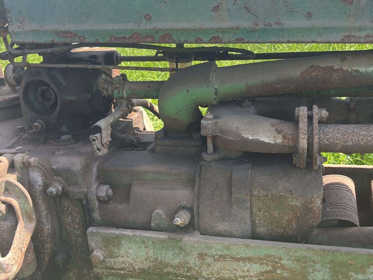 john-deere-model-b-image-17