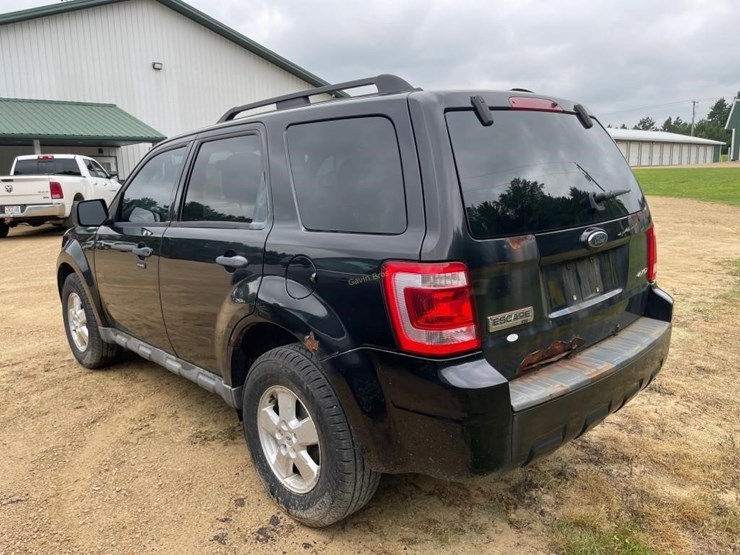 2009-ford-escape-xlt-image-11
