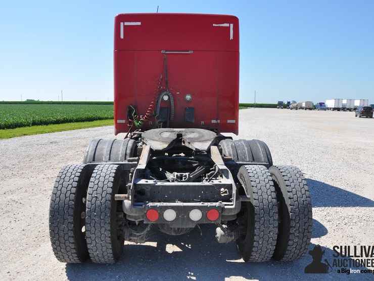 2019-kenworth-t680-image-6