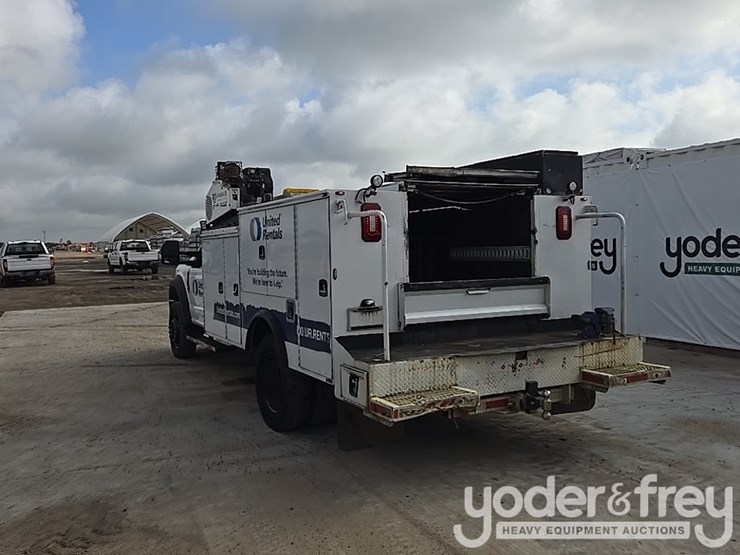 2019-ford-f550-image-3