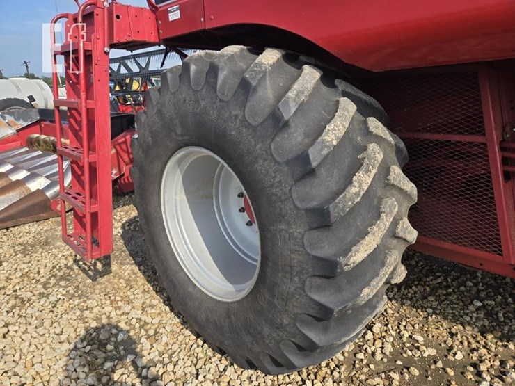 1992-case-ih-1660-image-8