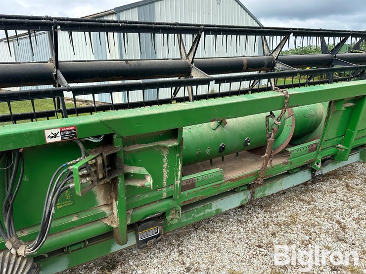 2005-john-deere-630f-image-17