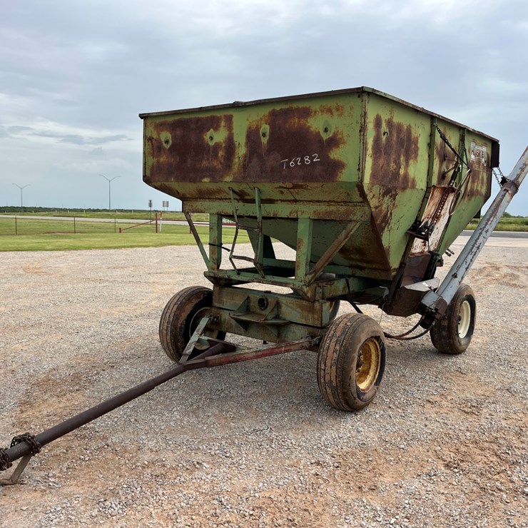 #T6282 • Gravity Wagon