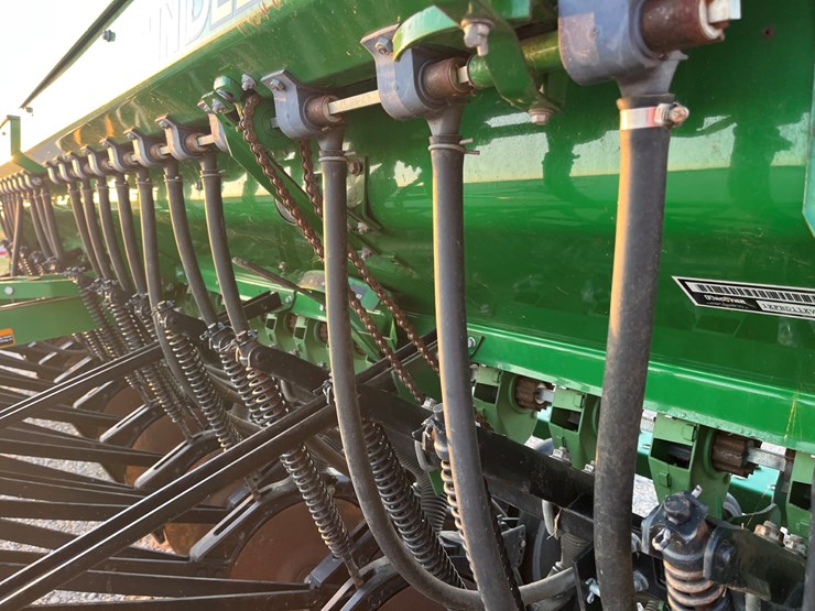 2015-john-deere-bd1113-image-13