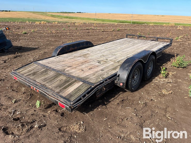 2004-target-t/a-utility-trailer-image-5