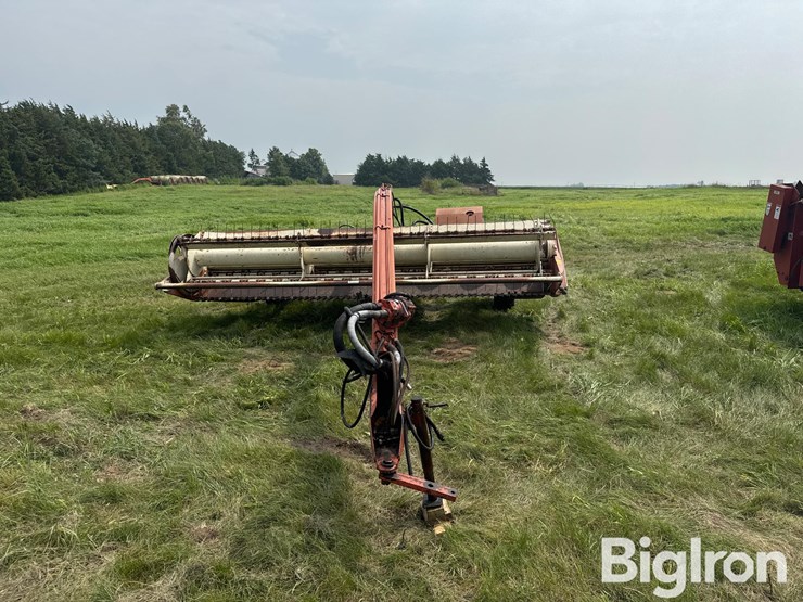 hesston-1014-image-2