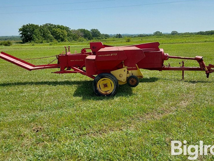 new-holland-273-image-4