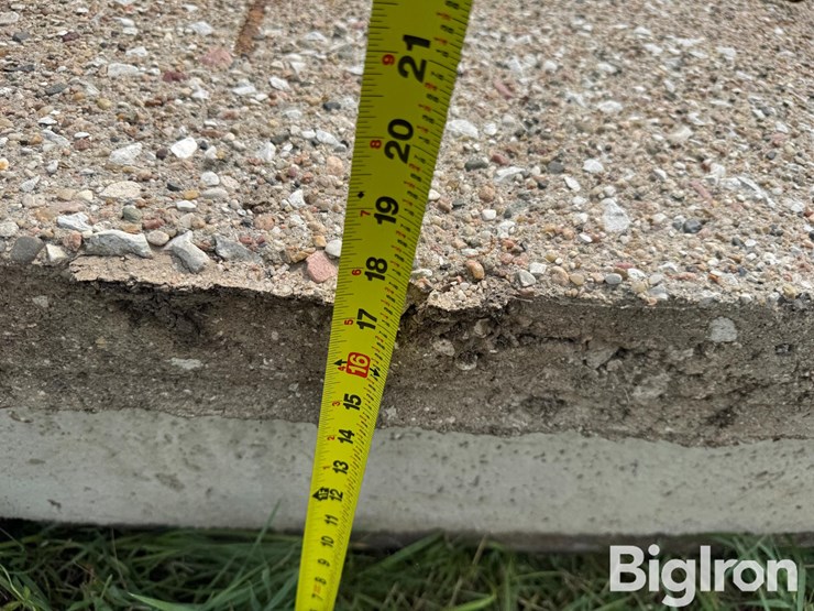 concrete-h-feed-bunks-image-16