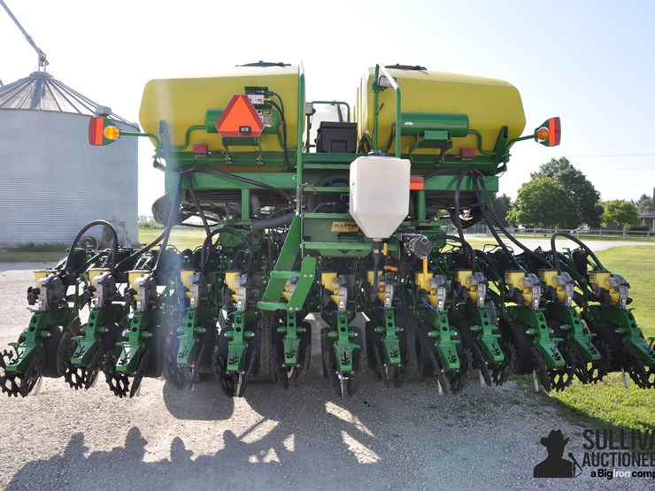 2010-john-deere-db60-image-6