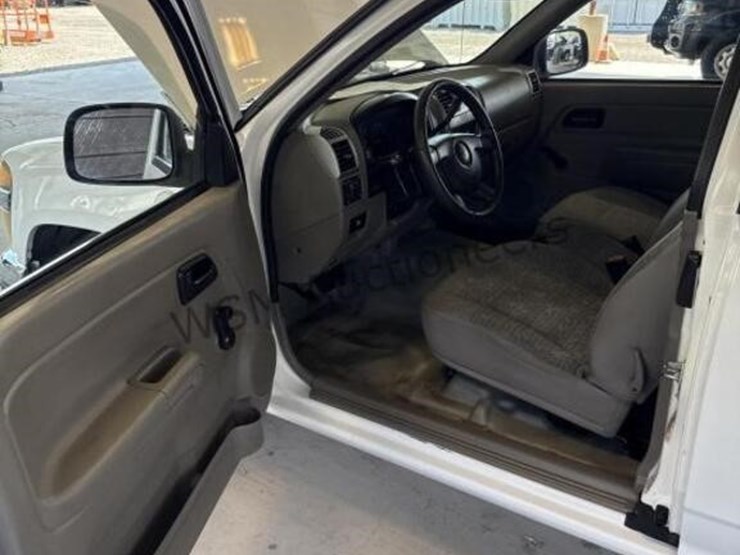 2007-chevrolet-colorado-image-25