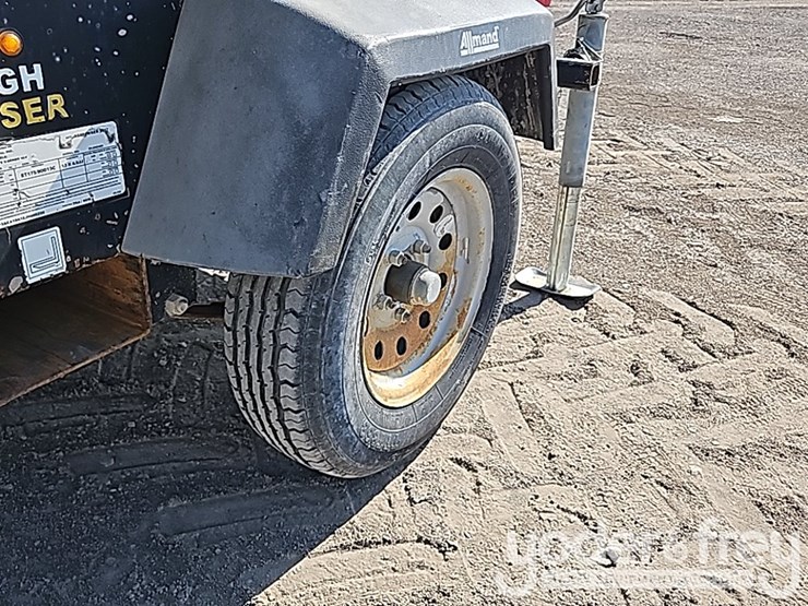 2018-allmand-bros-night-lite-pro-ii-v-image-9