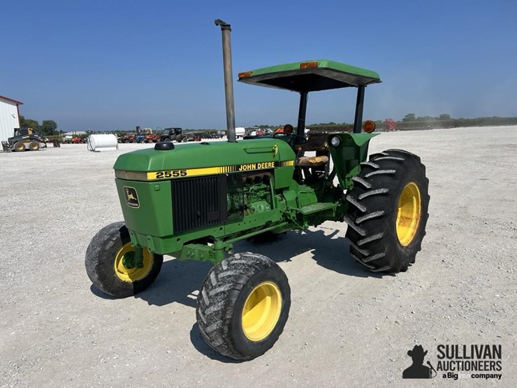 john-deere-2555-image-1