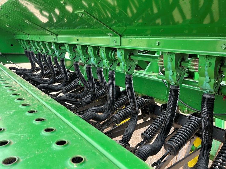 2004-john-deere-455-image-15