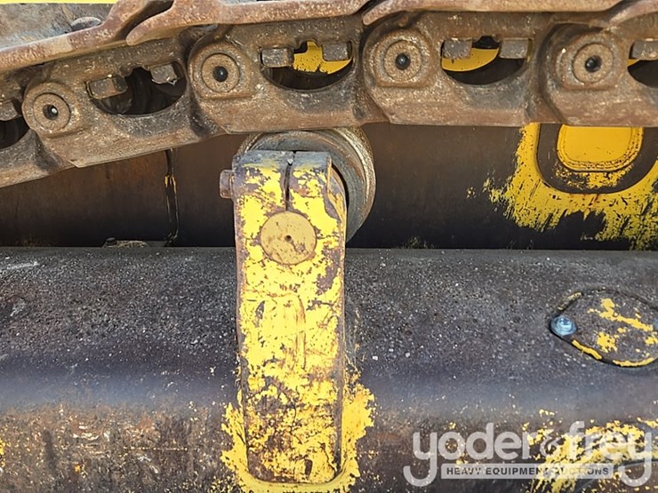 2014-komatsu-d155ax-7-image-9