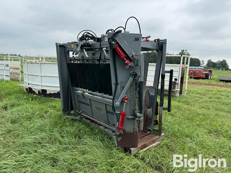 silencer-cattle-chute-image-3