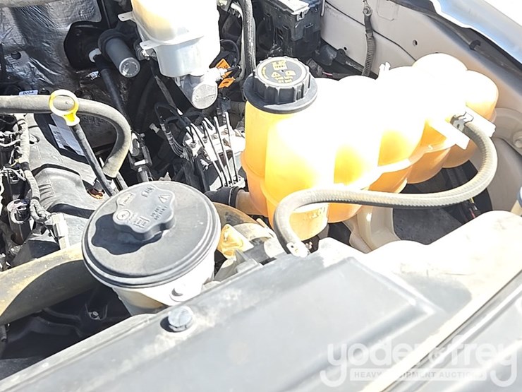 2019-ford-f550-xl-image-26
