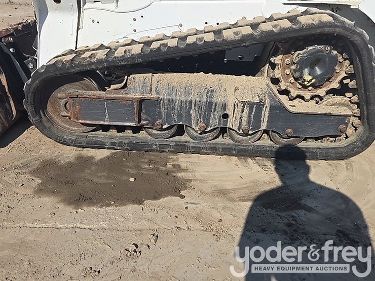 2019-bobcat-t590-image-15