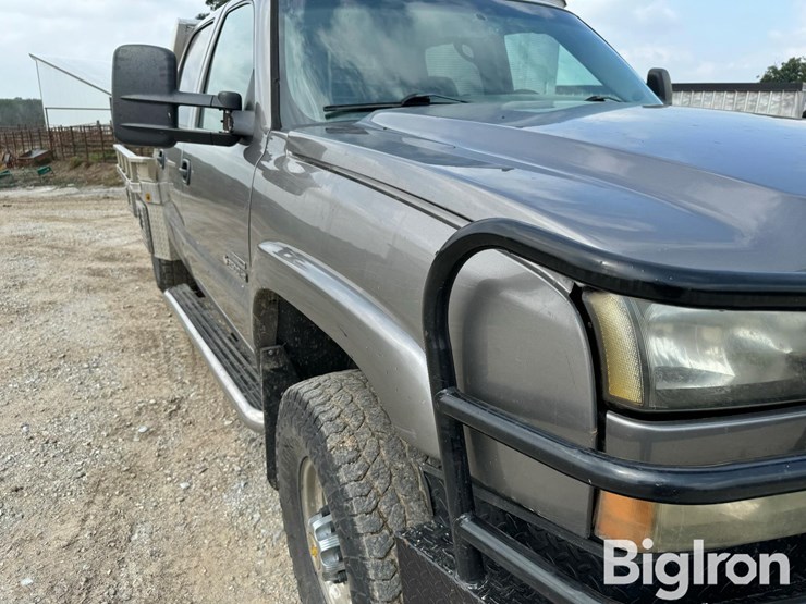2006-chevrolet-2500hd-image-15