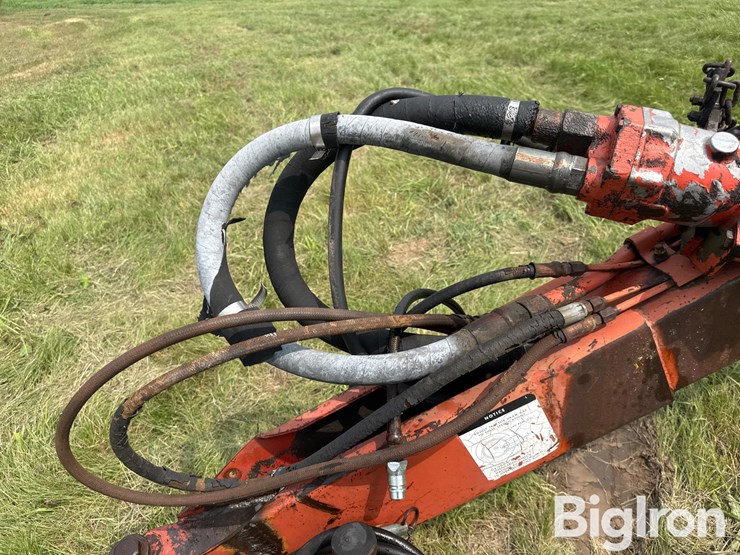 hesston-1014-image-13