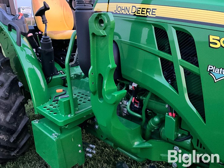 2022-john-deere-5045e-image-13