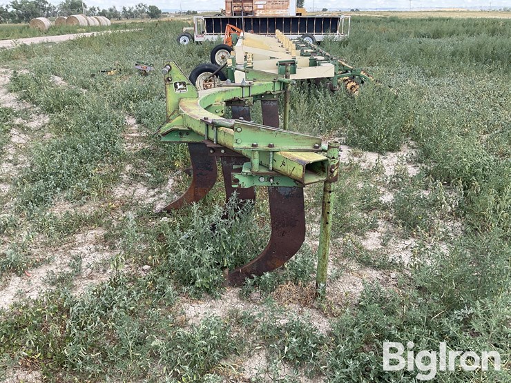 john-deere-6-image-8