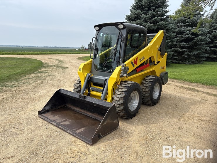 2024-wacker-neuson-sw21-skid-steer-image-1