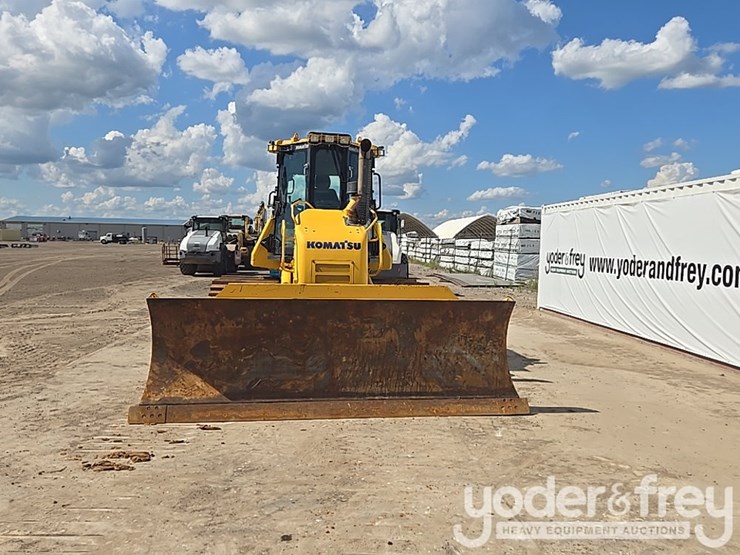 2021-komatsu-d61px-24-image-8