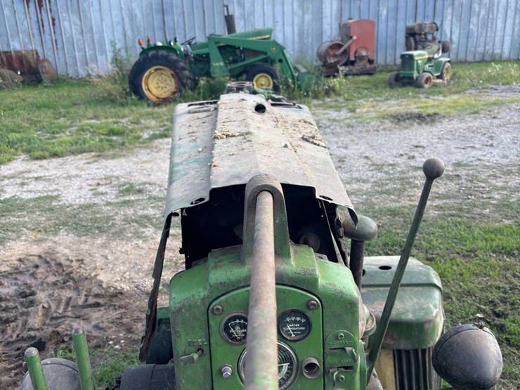 john-deere-720-image-39