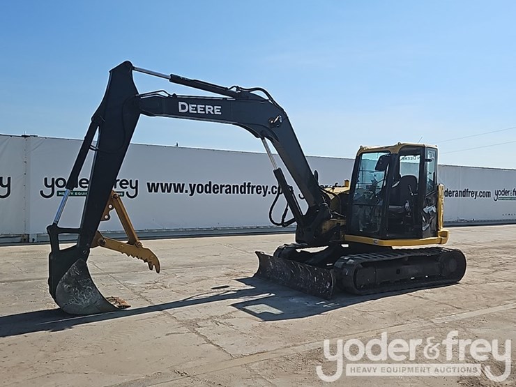 2015-deere-85g-image-1
