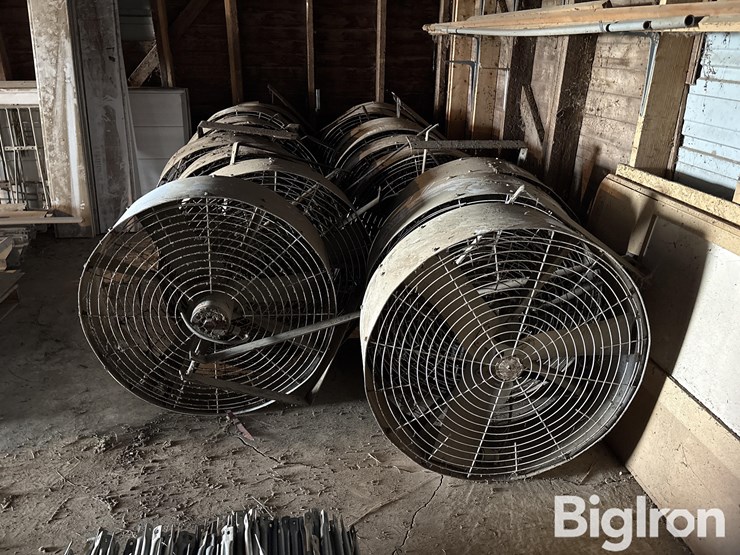 airstream-36"-livestock-cooling-fan-image-19